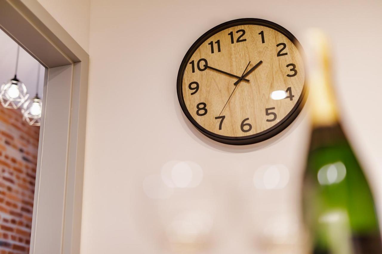Rynek 3 Old Town Apartment วรอตซวาฟ ภายนอก รูปภาพ