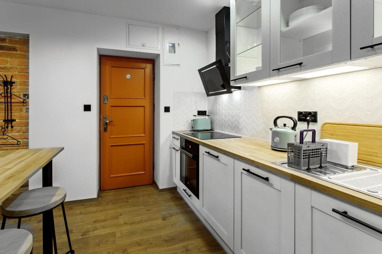 Rynek 3 Old Town Apartment วรอตซวาฟ ภายนอก รูปภาพ
