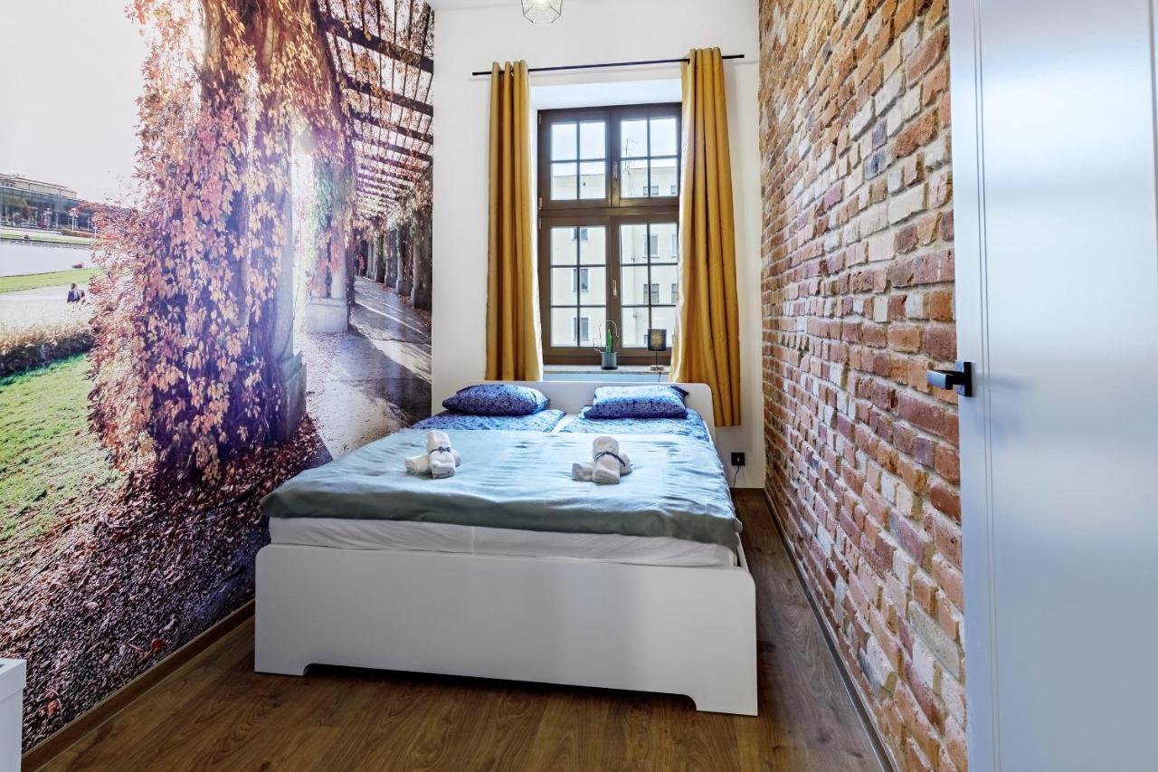 Rynek 3 Old Town Apartment วรอตซวาฟ ภายนอก รูปภาพ